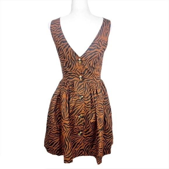 Line & Dot Mini Sleeveless Dress Size XS Tiger Print Button Up Open Back NEW - Picture 6 of 12